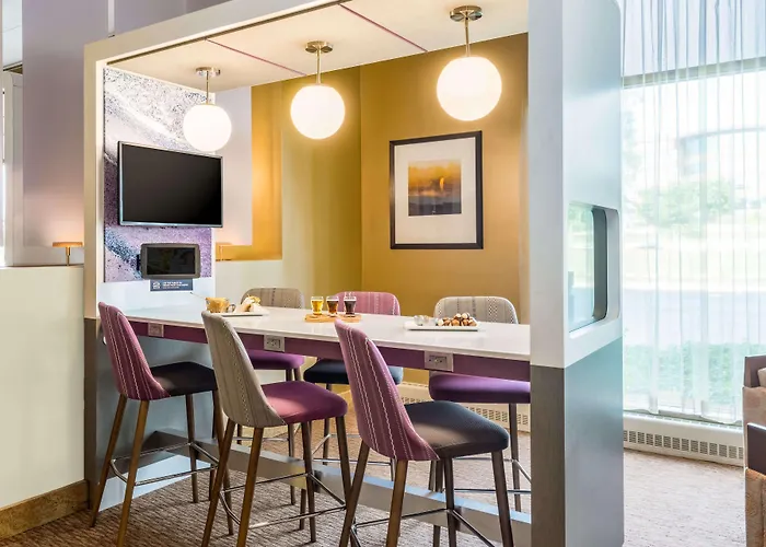 Sonesta Milwaukee West Wauwatosa